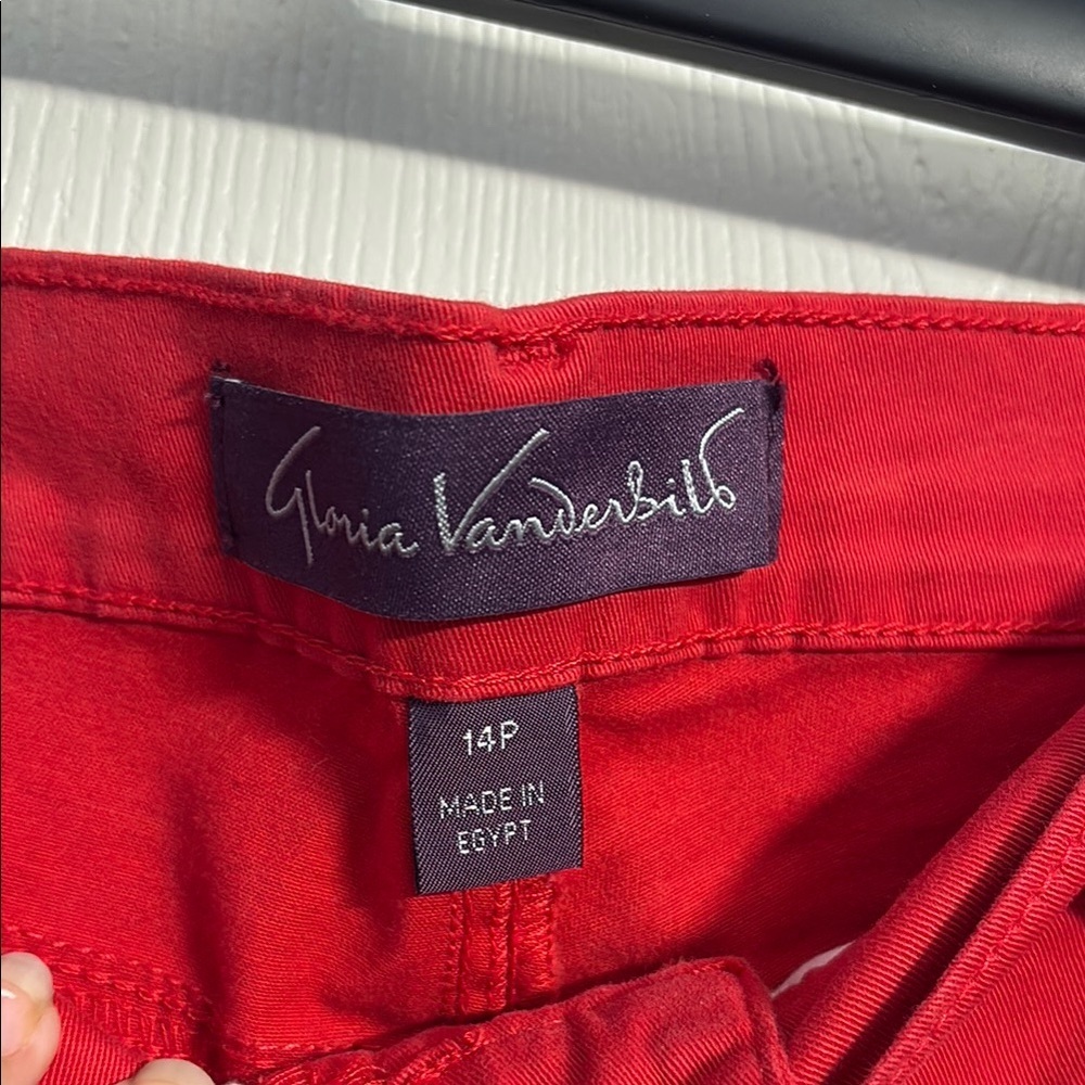 Gloria Vanderbilt Red Cropped Ankle Jeans - Picture 2 of 5